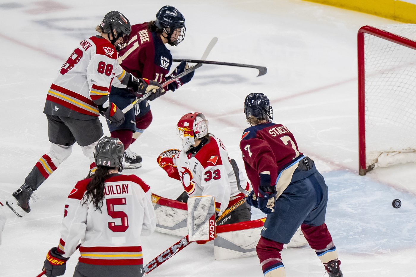 Montreal Victoire host Ottawa Charge in Game 2 of Walter Cup final | NanaimoNewsNOW