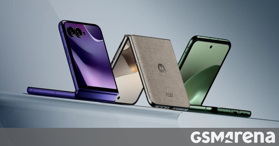Weekly poll results: the Motorola Razr 70 / 2026 series is overpriced, needs more updates