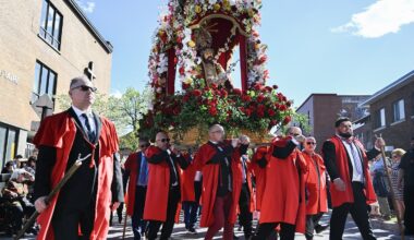 Portuguese procession held in Montreal despite permit refusal | NanaimoNewsNOW
