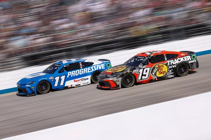 Denny Hamlin, Joe Gibbs Racing, Chase Briscoe, Joe Gibbs Racing