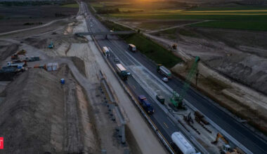 India plans Rs 35,000 crore highway asset monetisation in FY27