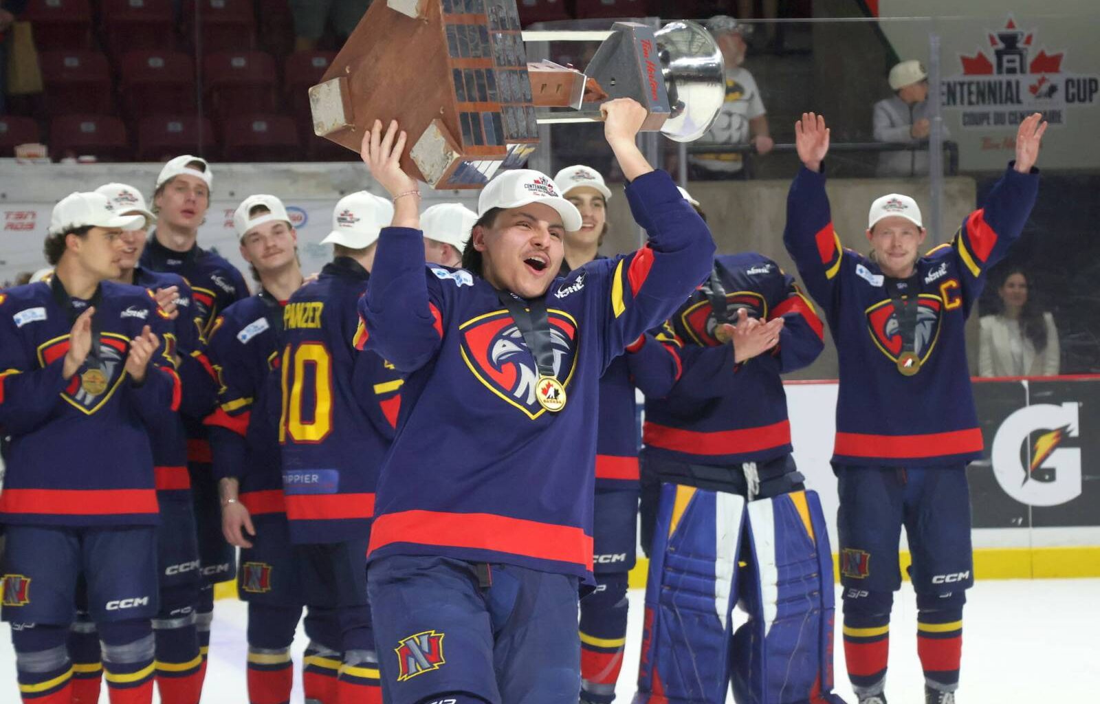 Niverville Nighthawks defeat Summerside Western Capitals 4-1 to take Centennial Cup – Winnipeg Free Press