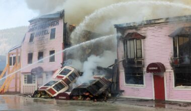 Gold-rush era Westminster Hotel lost to fire in Dawson City – Winnipeg Free Press