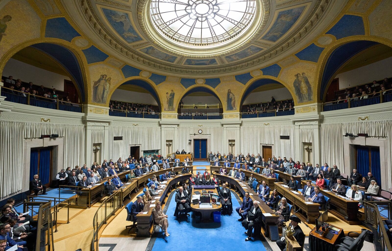 Fight by Manitoba politicians over bill process could delay promised tax cut on food – Winnipeg Free Press