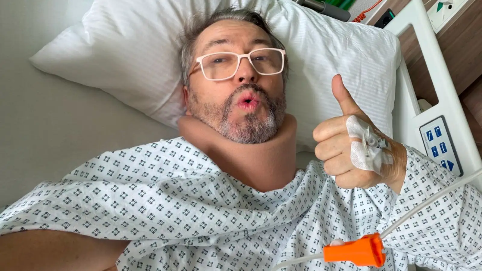 Former F1 driver issues hospital bed update after surgery