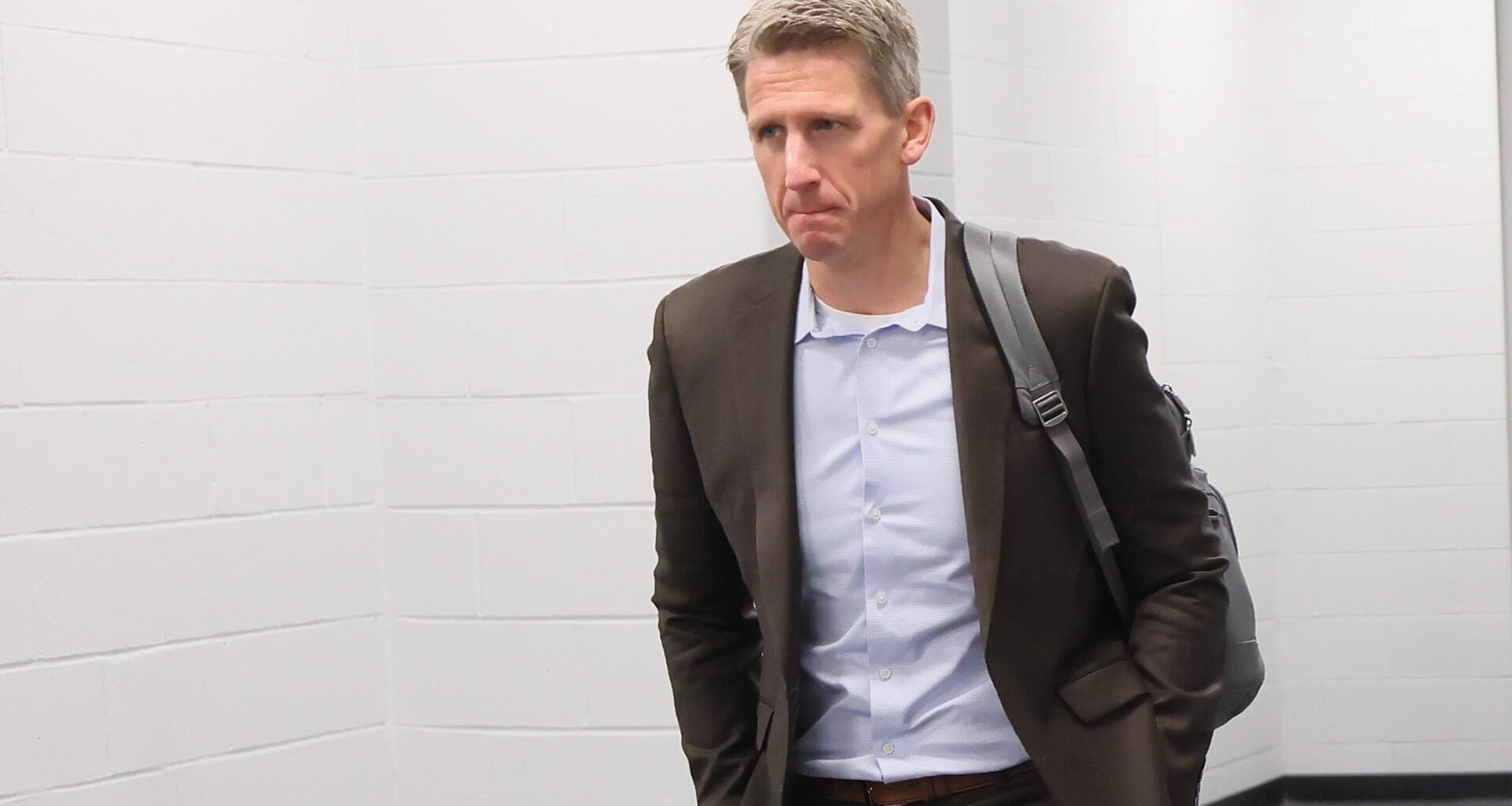 NHL Insider Blasts Oilers For Coaching Change, Defends Kris Knoblauch