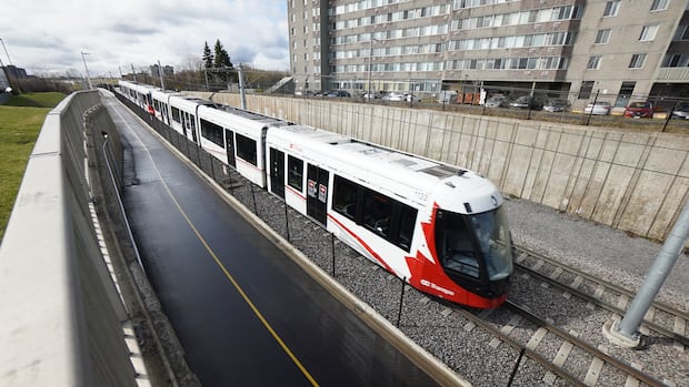Transit workers' union calls out understaffing after weekend O-Train shutdowns