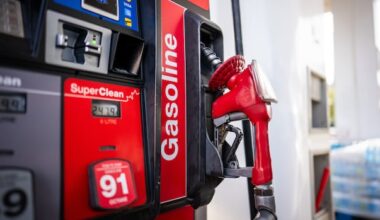 Canada's annual inflation rate rose to 2.8% in April, thanks to soaring energy prices