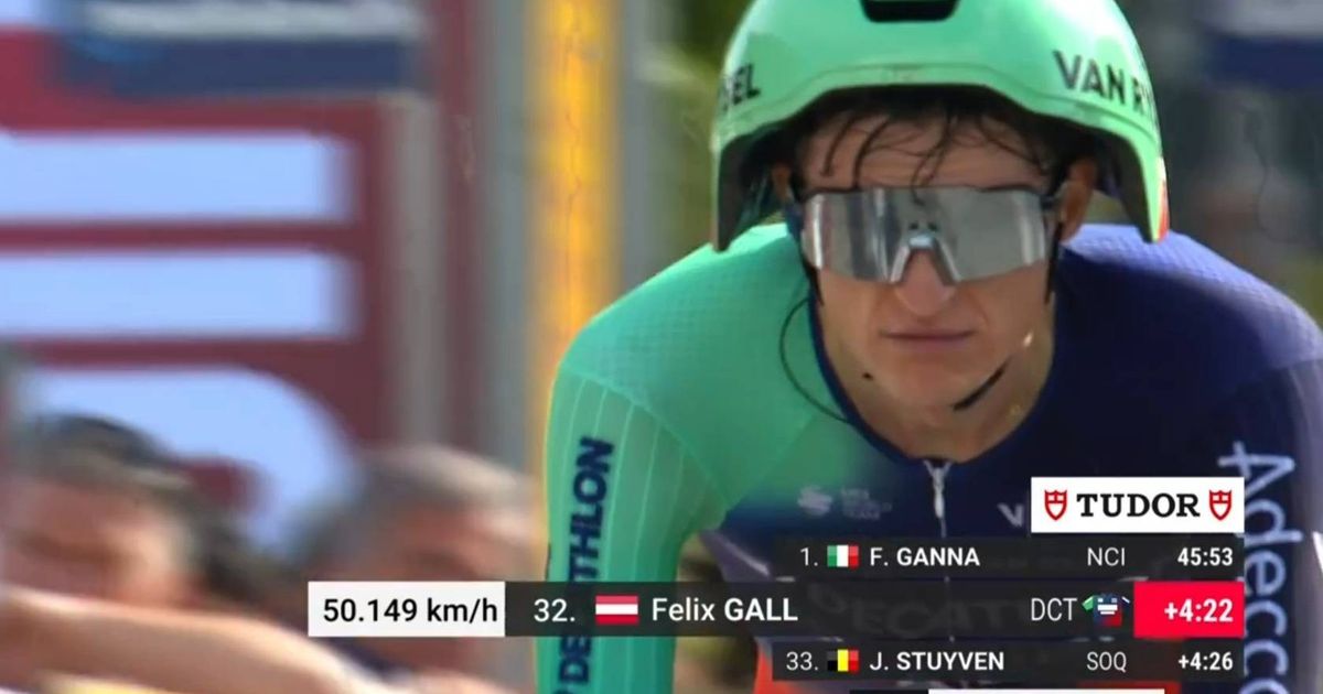 Felix Gall suffers major blow in Giro time trial, but why did he go for a Roglic-like outfit?