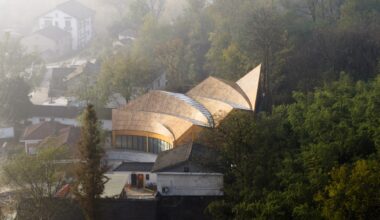 Carpenter's Home / Primary Architects