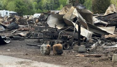 12 mobile homes lost in fire east of Ottawa