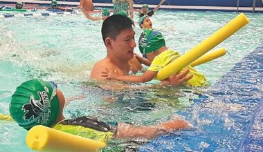 Vancouver council backs free swimming lessons for beginners