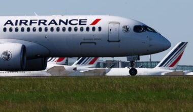 U.S.-bound flight from Paris diverts to Montreal after Ebola concerns