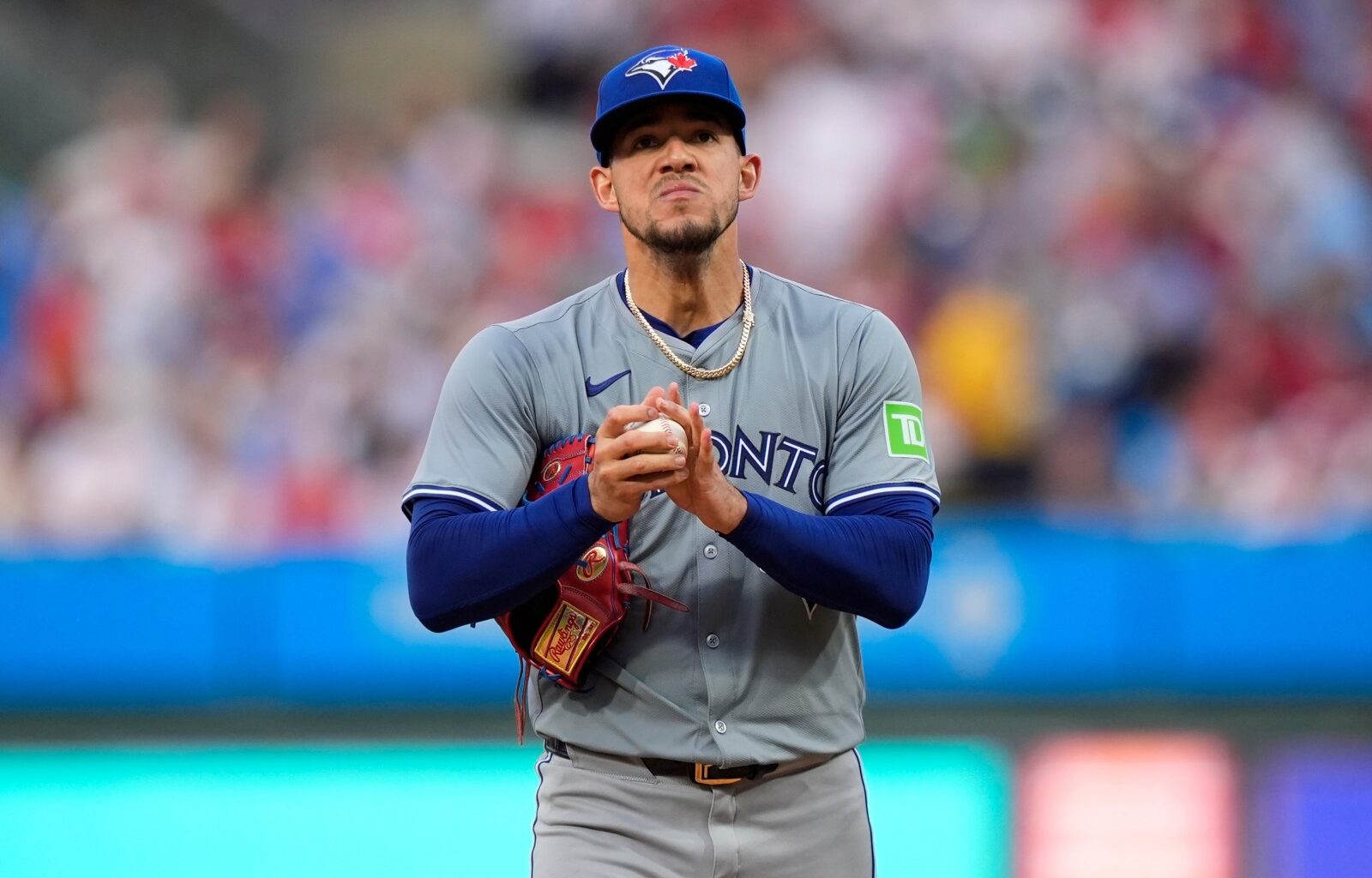 Blue Jays right-hander José Berríos undergoes Tommy John surgery – Winnipeg Free Press