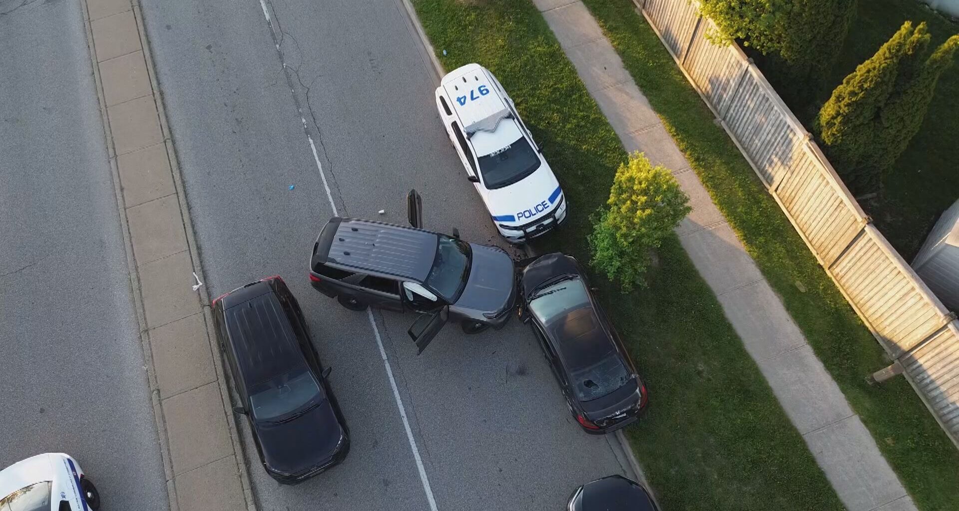 Brampton driver allegedly rams vehicle into police car