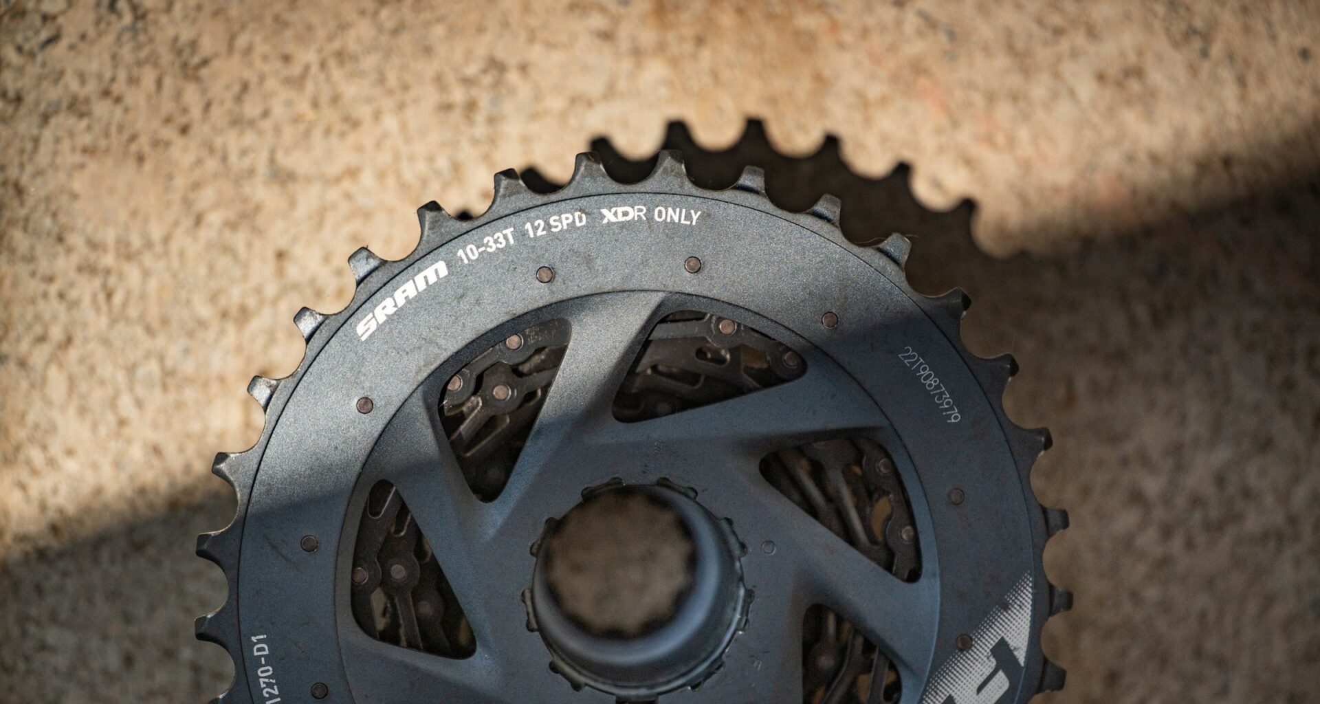 SRAM Force 10-33 cassette