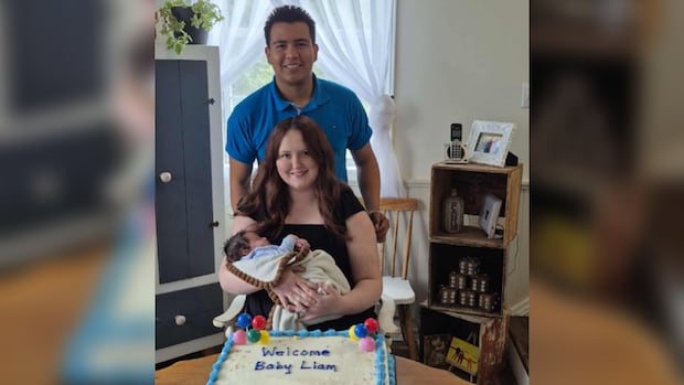 Roadside birth during hospital service disruption prompts calls for change