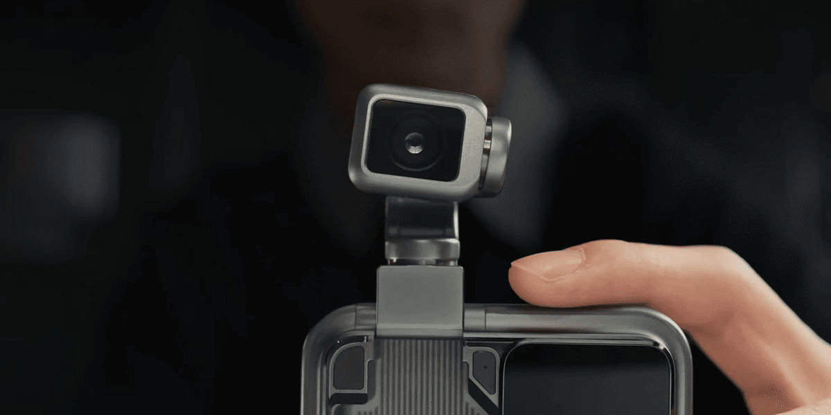 That Odd ARRI x Honor AI Robot Phone Finally Gets a Release Date for Later This Summer
