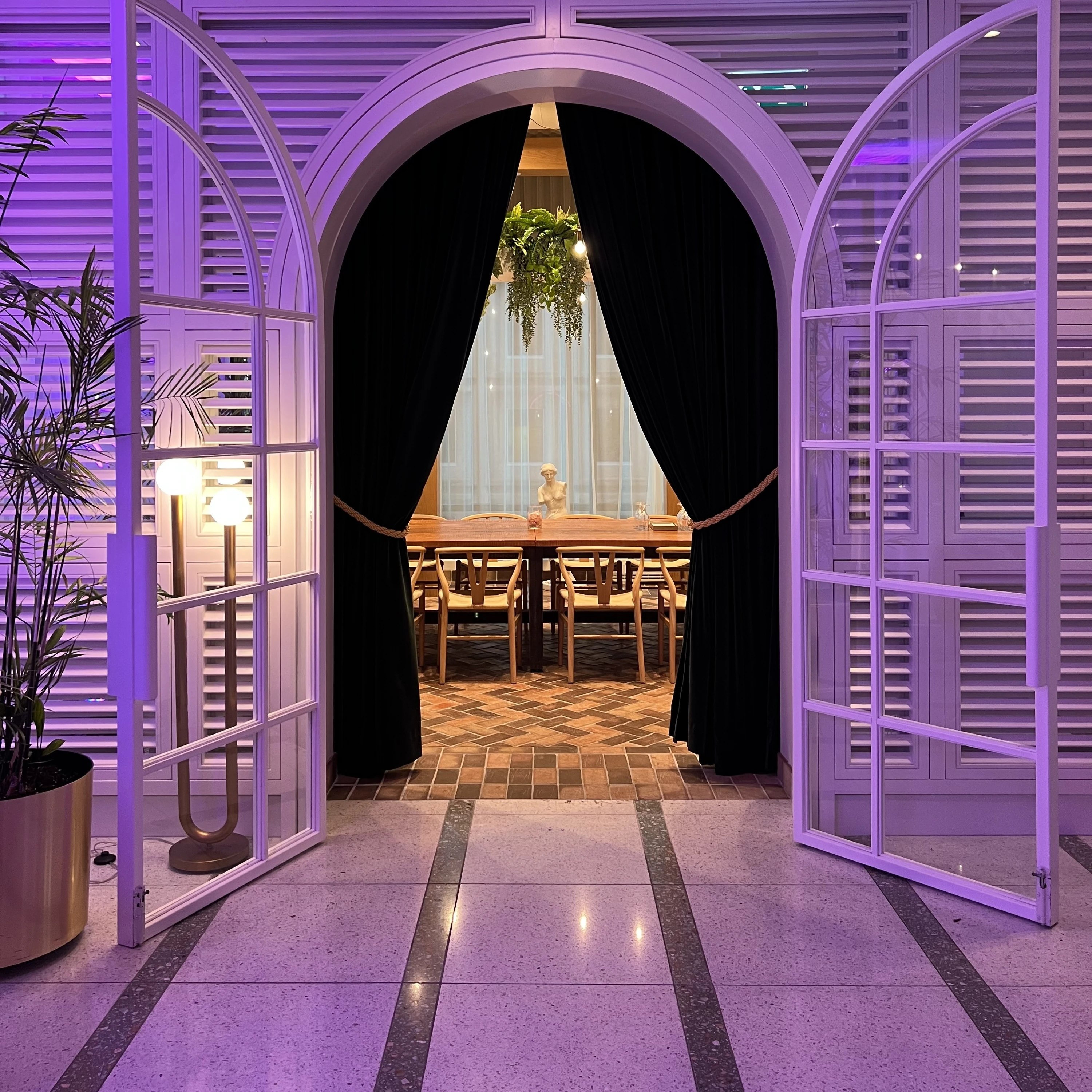  Muze Terrasse & Lounge