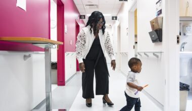 Best of times, worst of times: Montreal clinic cares for pregnant women with cancer