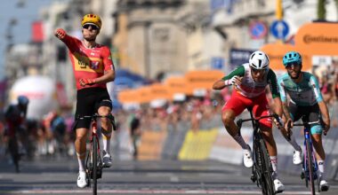 MILAN, ITALY - MAY 24: (L-R) Fredrik Dversnes Lavik of Norway and Team Uno-X Mobility celebrates at finish line as stage winner ahead of Mirco Maestri of Italy and Team Polti VisitMalta and Martin Marcellusi of Italy and Team Bardiani CSF 7 Saber during the 109th Giro d'Italia 2026, Stage 15 a 157km stage from Voghera to Milan / #UCIWT / on May 24, 2026 in Milan, Italy. (Photo by Tim de Waele/Getty Images)