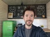 Selfies comparison: Honor 600 Pro - 21mm, f/2.0, ISO 250, 1/33s (4096x3072px) - Honor 600 vs. Honor 600 Pro