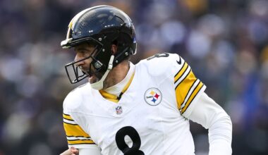 Aaron Rodgers Sends Message on Steelers Before Final Season