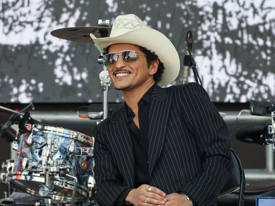 Las Vegas Celebrates Bruno Mars Day On The Strip
