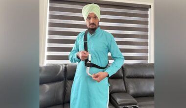 Winnipeg police developing new policy after Sikh man told to remove kirpan for recruitment exam