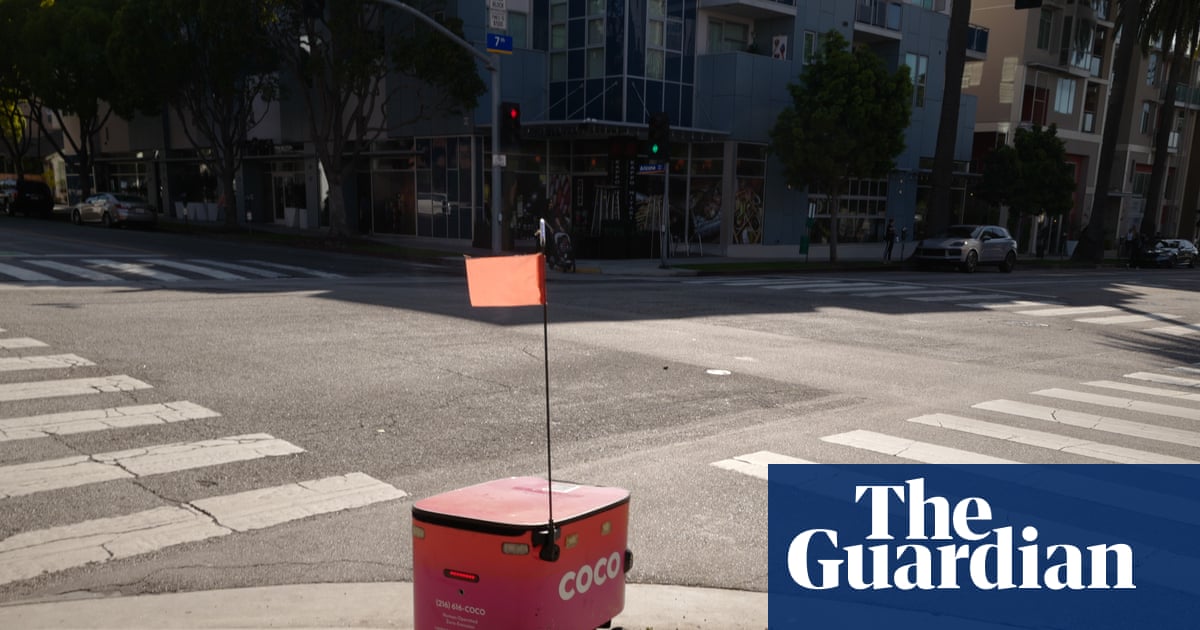 Delivery robots are spreading across LA. Residents ‘both pity and hate them’ | Los Angeles