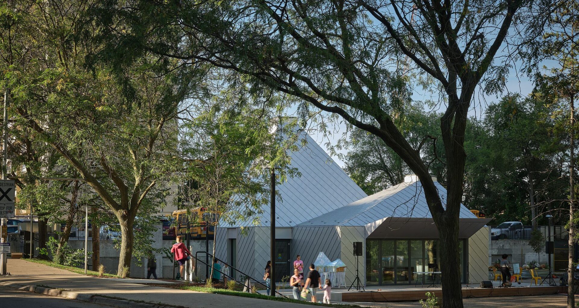 Mabelle Park / LGA Architectural Partners