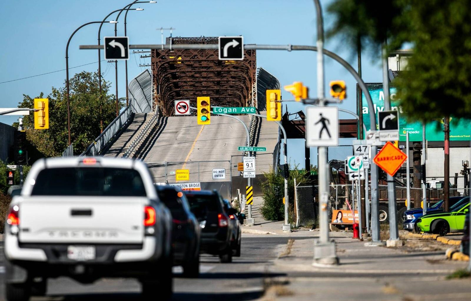 Arlington Bridge into its final weeks – Winnipeg Free Press
