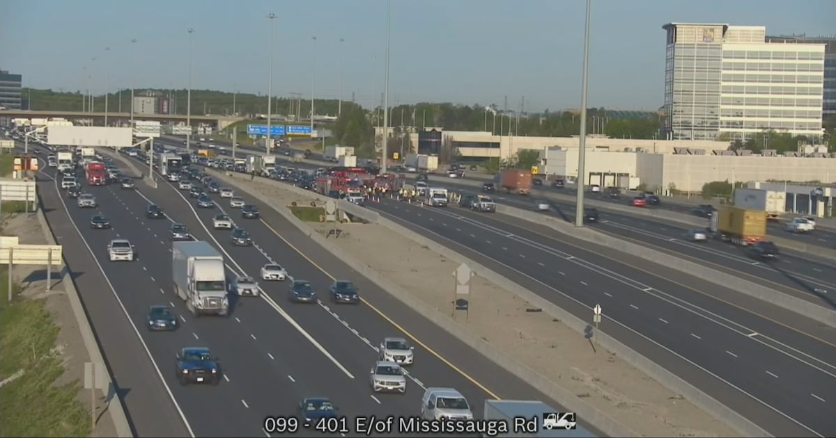 Hwy. 401 EB express lanes reopen in Mississauga