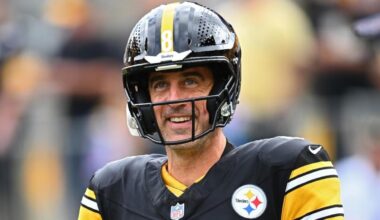 Aaron Rodgers can only beat all 32 NFL teams in one improbable way