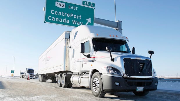 New CentrePort South development could be Winnipeg's biggest industrial complex: mayor