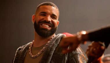 Drake breaks King of Pop's record for No. 1 hits