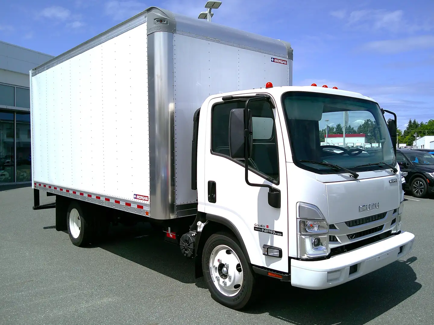 Isuzu NPRHD White - 2