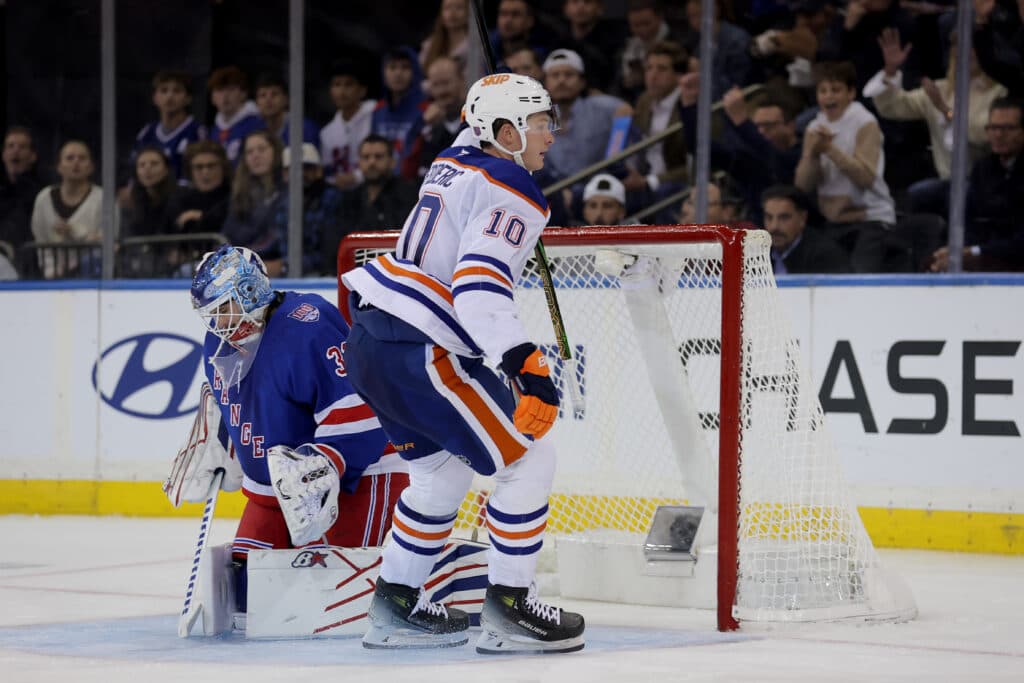Edmonton Oilers Trent Frederic