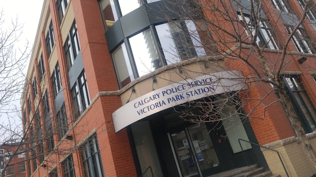 Calgary council wants options for downtown police station by year's end