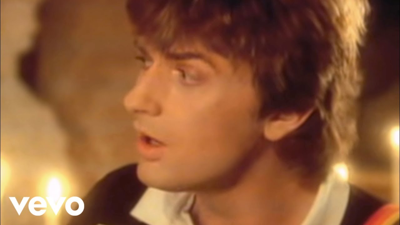 Mike Oldfield - Moonlight Shadow ft. Maggie Reilly - YouTube