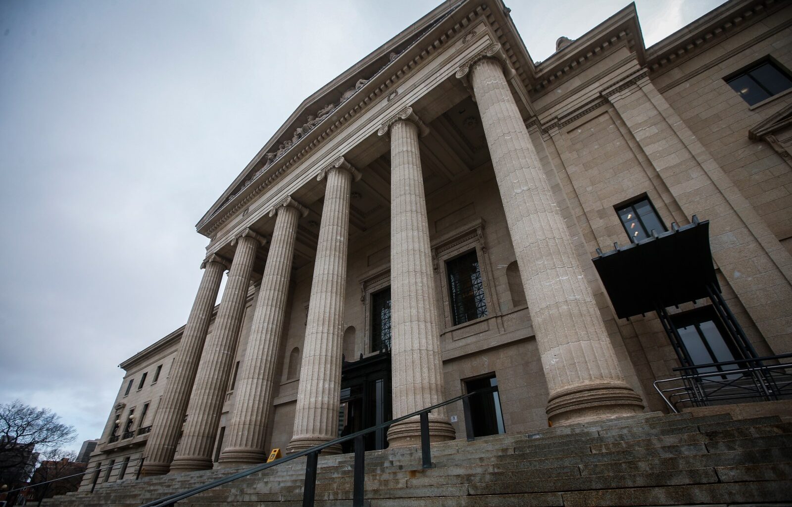 Bill to cut tax on some food in Manitoba passes after long nights of debate – Winnipeg Free Press