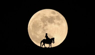 Don’t Miss May’s ‘Blue Moon’ Rise Tonight — Exact Times For Saturday