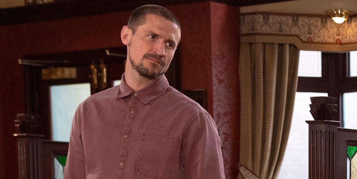 Coronation Street's Carl Webster to threaten Tyrone over huge secret
