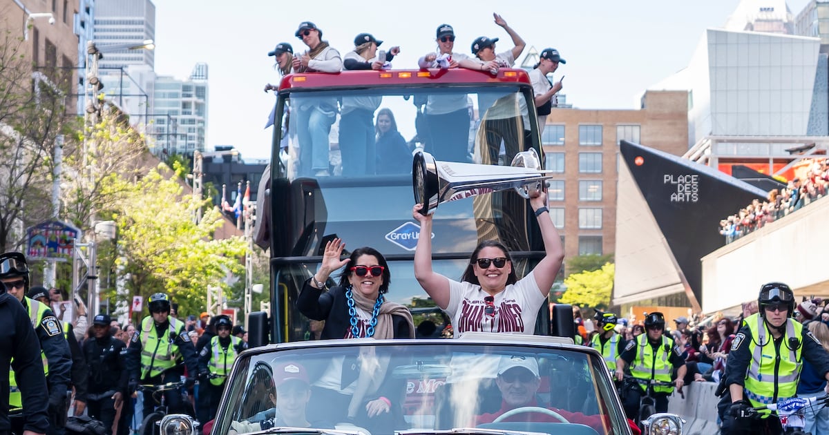 Montreal Victoire hold champions parade after winning the Walter Cup – CTVNews