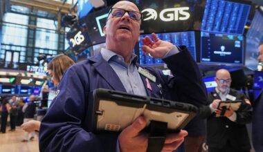 Stock markets worldwide drop from records as worries about oil prices rattle the bond market