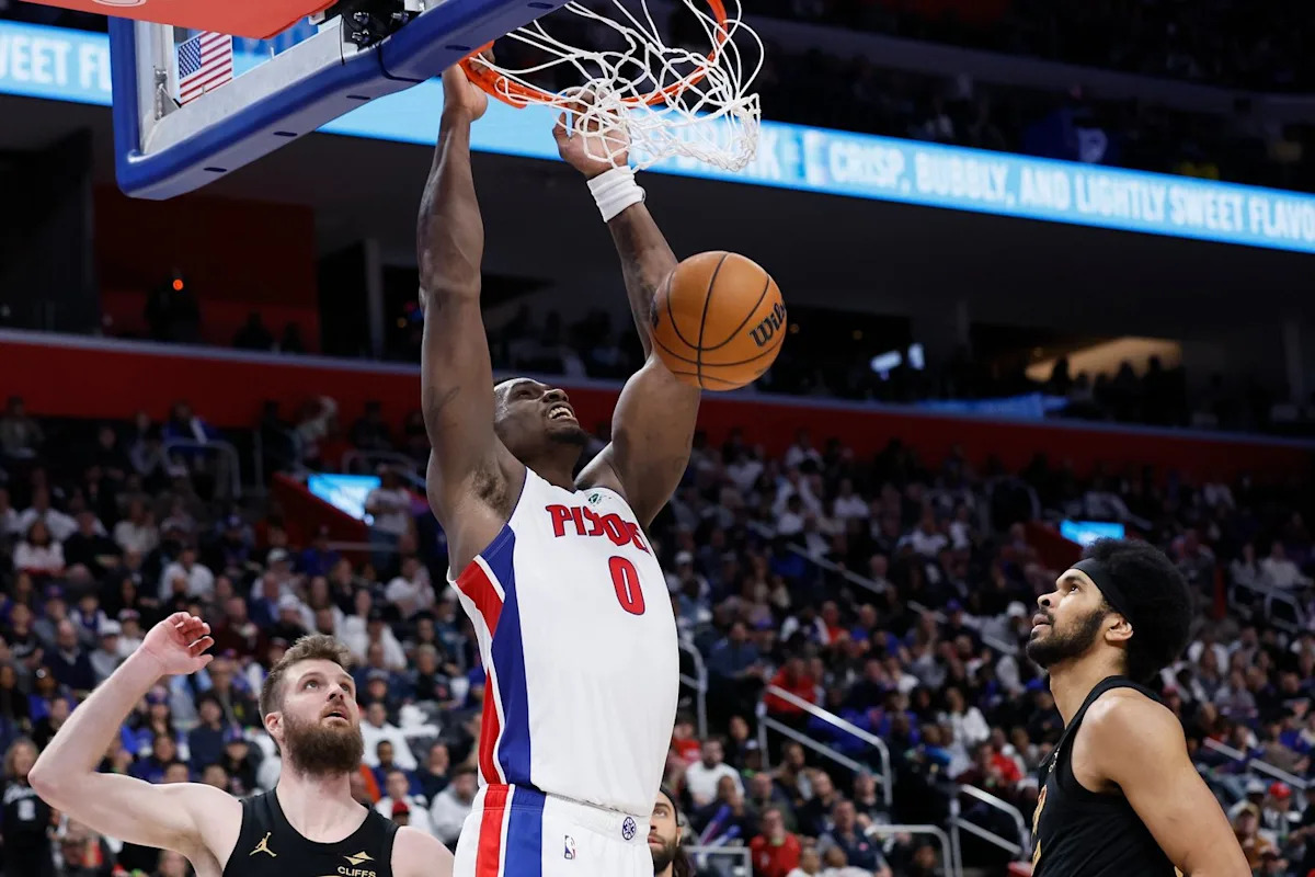 Jalen Duren delivers for the Pistons, making plays at both ends of court in key moments against Cavs