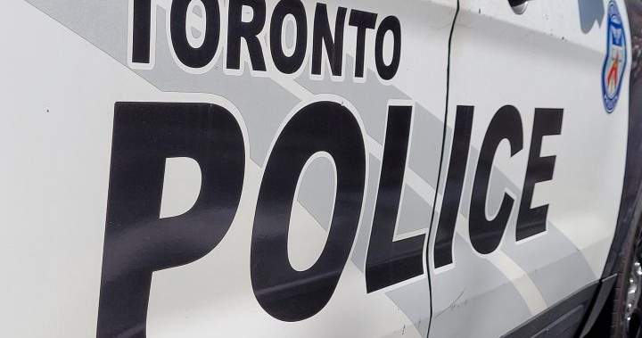 Motorcycle crashes in Toronto kill 2 men in less than 12 hours - Toronto