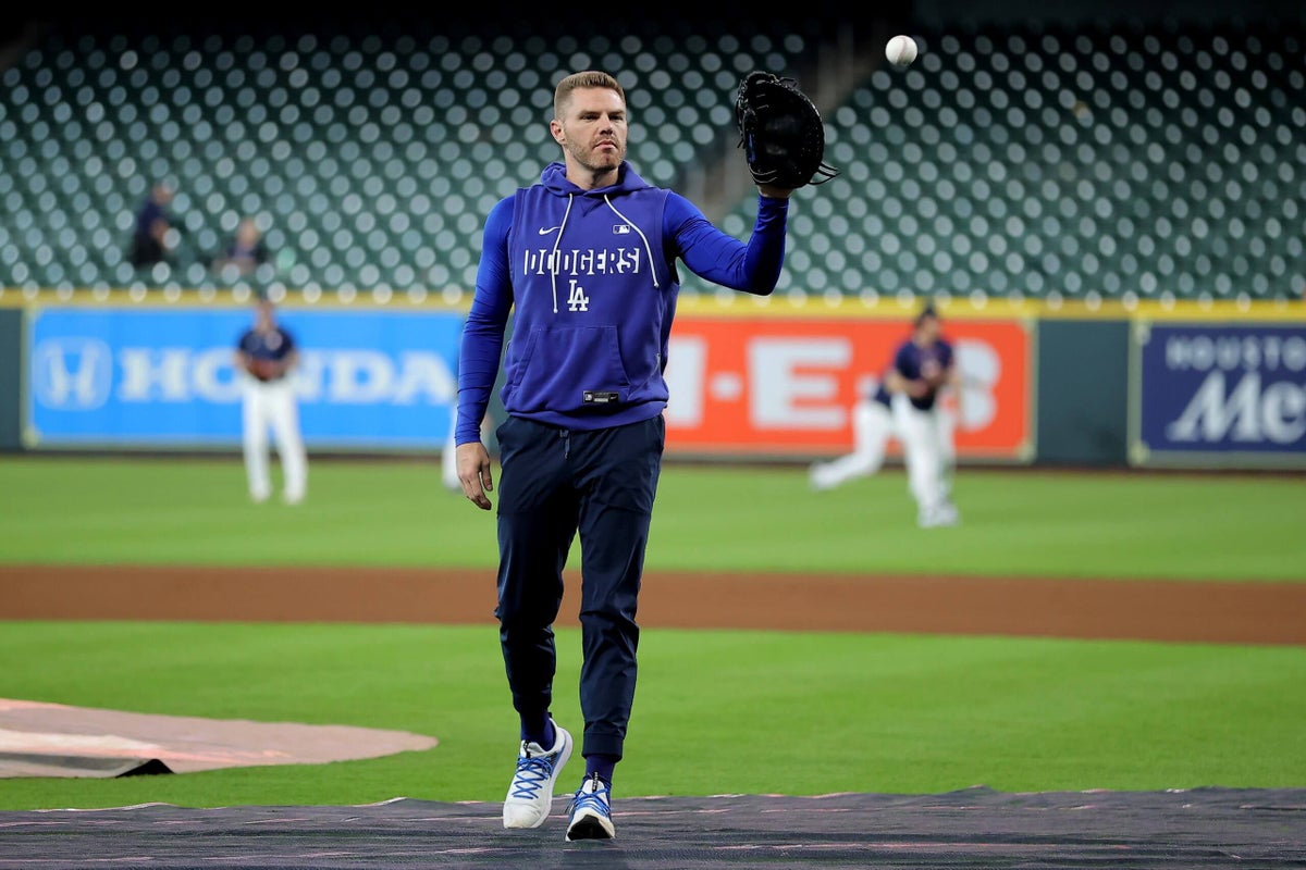 Why Freddie Freeman’s baby daughter is making him re-evaluate his baseball longevity