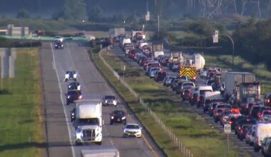 Crash blocks northbound lanes on HWY 99 in Surrey