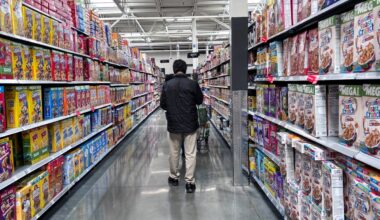 Eating ultraprocessed foods may be linked to rise in binge eating